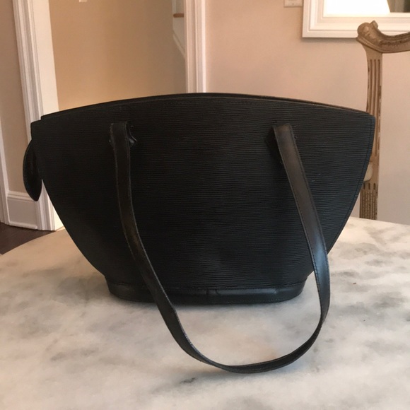 Black Louis Vuitton - Picture 2 of 6